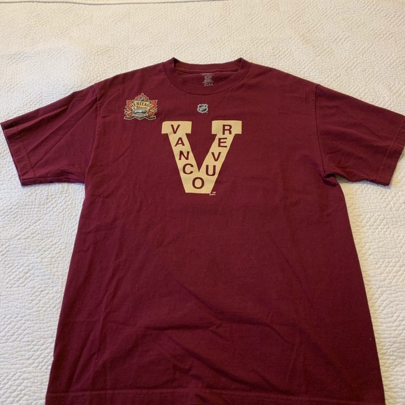 Reebok Other - NHL | Vancouver Canucks Ryan Kesler Heritage Classic T-shirt jersey shirsey